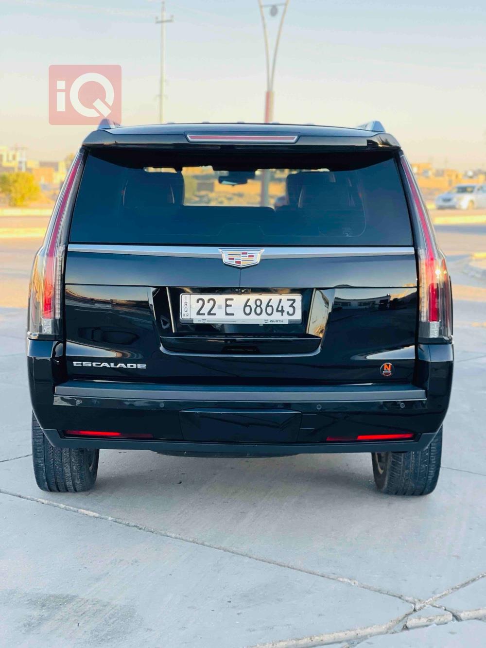 كاديلاك اسكاليد